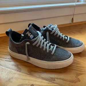P448 Soho Sneakers